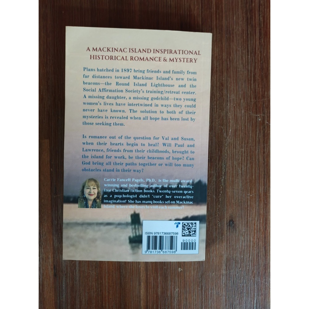 Mackinac‎ Island Beacon (Paperback or Softback) Carrie Fancett Pagels - Picture 2 of 6